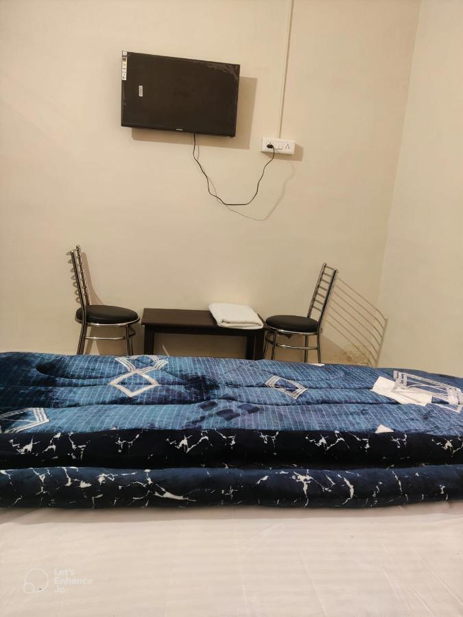 Apna Guest House Dehradun Zewnętrze zdjęcie